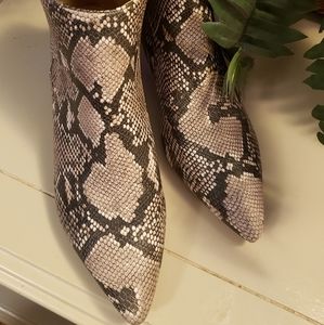 Women's snakeskin booties